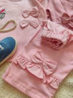 Girls' T-shirt and shorts, 2 to 5 years old