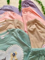 Girls' T-shirts and shorts, size 40 and 45