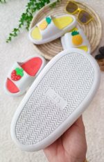Girls' slippers from size 25 to size 36