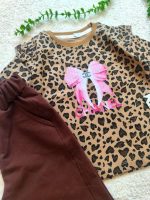 Girls' t-shirts and shorts from sizes 40 to 55
