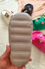 Boys' and girls' slippers from size 31 to 35