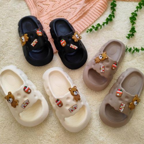 Boys' and girls' slippers from size 31 to 35