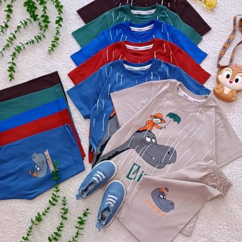 Boys' t-shirts and shorts from 3 to 7 years old