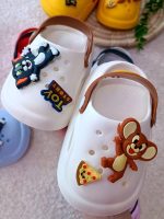 Crocs for girls and boys, sizes 22 to 25