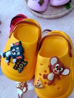 Crocs for girls and boys, sizes 22 to 25