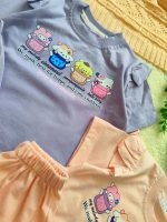 Girls' T-shirts and shorts, sizes 35 and 40