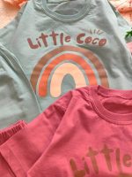 Girls' T-shirts and shorts, sizes 50 to 55