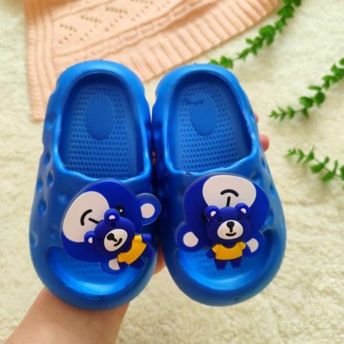 Girls' and boys' slippers from size 24 to 28