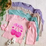 Girls' t-shirt and shorts, 5 to 9 years old