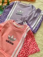 Girls' t-shirts and shorts from sizes 35 to 50