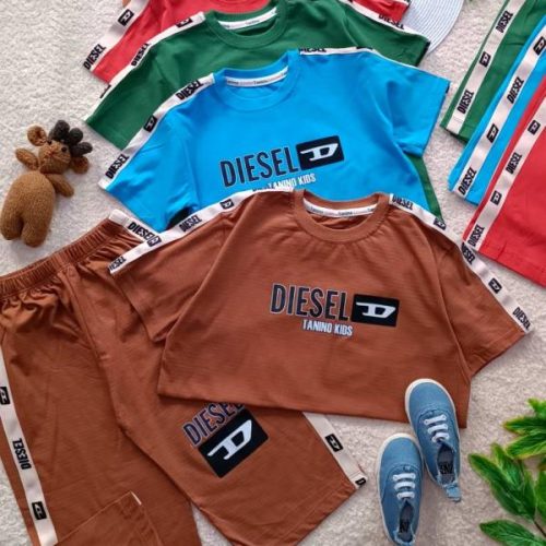 Boys' t-shirts and shorts from sizes 50 to 65
