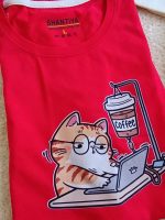 Girls' and women's T-shirts