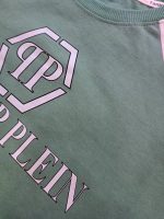 Girls' and women's T-shirts and pants from sizes 55 to 70