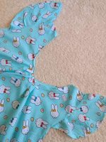 Girls' and women's shirts