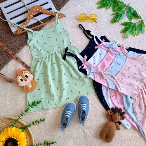 Girls' shirts from size 40 to 55