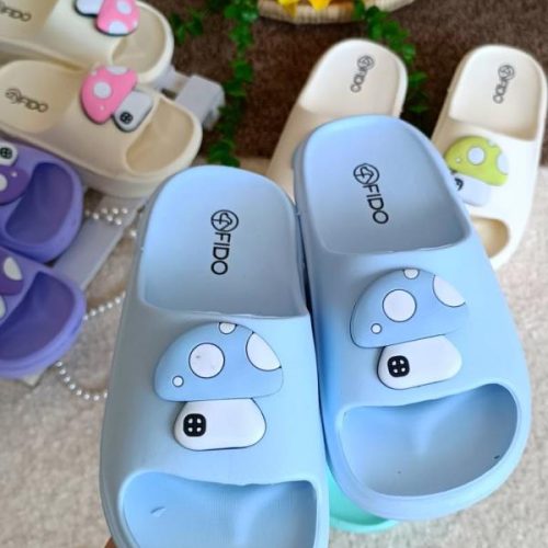 Girls' slippers from size 25 to 36