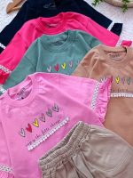 Girls' t-shirts and pants from sizes 40 to 60