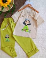 Girls' t-shirts and pants from sizes 40 to 60