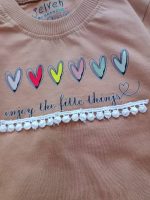 Girls' t-shirts and pants from sizes 40 to 60
