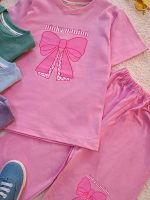 Girls' t-shirts and shorts from size 50 to 60