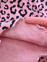 Girls' t-shirts and shorts from sizes 40 to 55