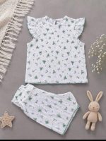 Girls' tops and shorts from sizes 40 to 55