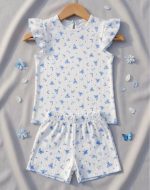 Girls' tops and shorts from sizes 40 to 55