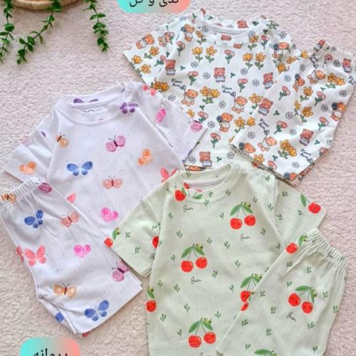 T-shirts and shorts for girls and boys from 6 months to 48 months