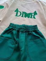 Girls' T-shirt and shorts, ages 2 to 10