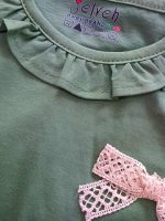 Girls' T-shirt and shorts, sizes 40 to 60