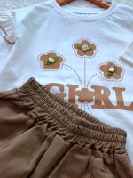 Girls' T-shirt and shorts, sizes 40 to 60