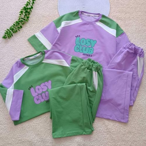 Girls' and women's T-shirt and shorts sets, sizes 60 to 70