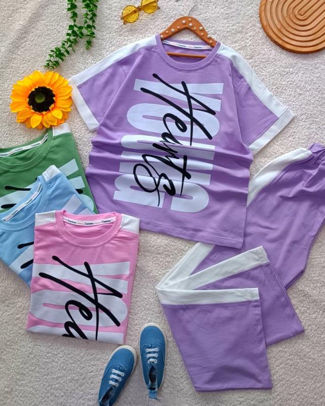 Girls' and women's T-shirts and trousers, sizes 60 to 70 (11)