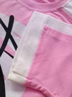 Girls' and women's T-shirts and trousers, sizes 60 to 70
