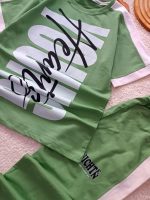 Girls' and women's T-shirts and trousers, sizes 60 to 70