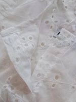 Girls' blouse and shorts set, sizes 40 to 55.