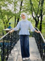 Girls' blouse, sizes 55 to 65