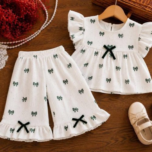 Girls' tank top and shorts set, sizes 40 to 55