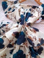 Girls' top and trousers, sizes 45 to 55
