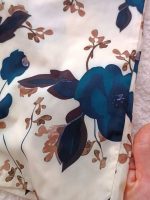 Girls' top and trousers, sizes 45 to 55