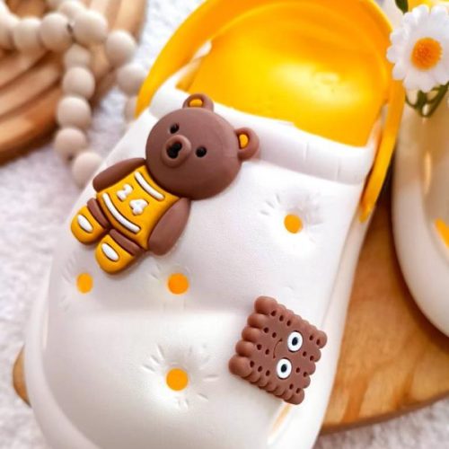 Slippers for girls and boys, sizes 26 to 29