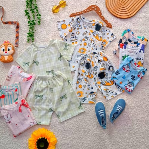 T-shirts and shorts for girls and boys, ages 2 to 7