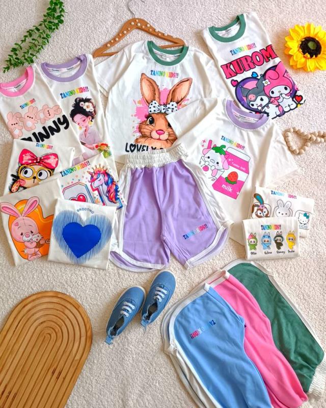 Girls' T-shirt and shorts set (ages 1 to 7) (14) Girls' T-shirt and shorts set (ages 1 to 7)