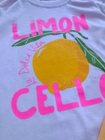 Girls' T-shirt and shorts set (ages 3 to 10)