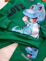 Girls' and boys' blouse and trousers, sizes 35 to 50