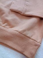 Girls' blouse and trousers, sizes 45 to 60.