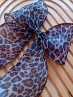 Hair clips and hair ties for girls and women