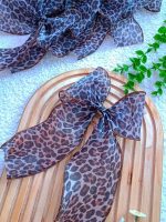 Hair clips and hair ties for girls and women