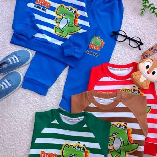 Boys' blouse and trousers, ages 1 to 5 years