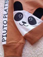Girls' and boys' tops and trousers, sizes 35 to 45